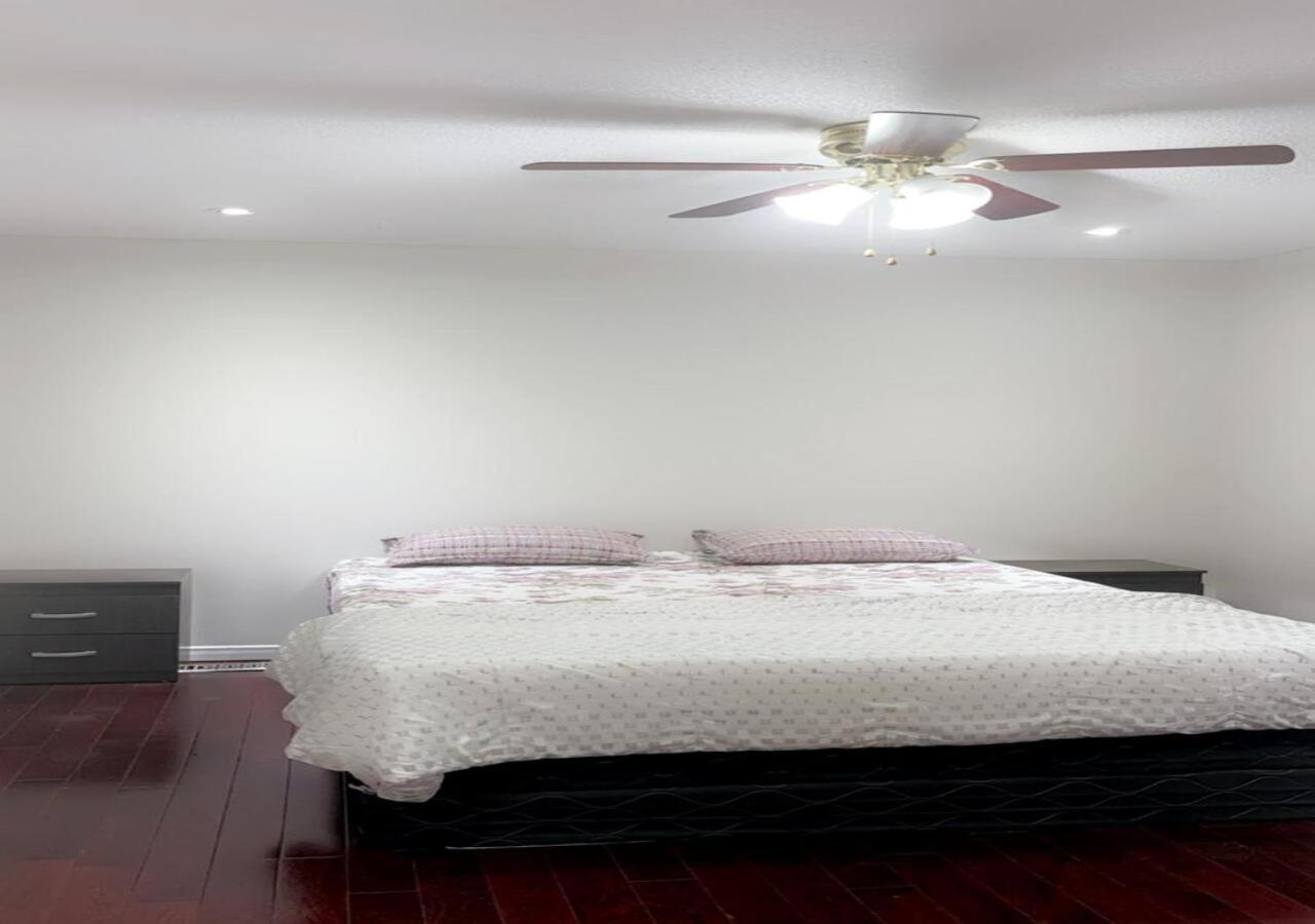Beautiful Private Room Near Toronto Pearson Airport Brampton Buitenkant foto